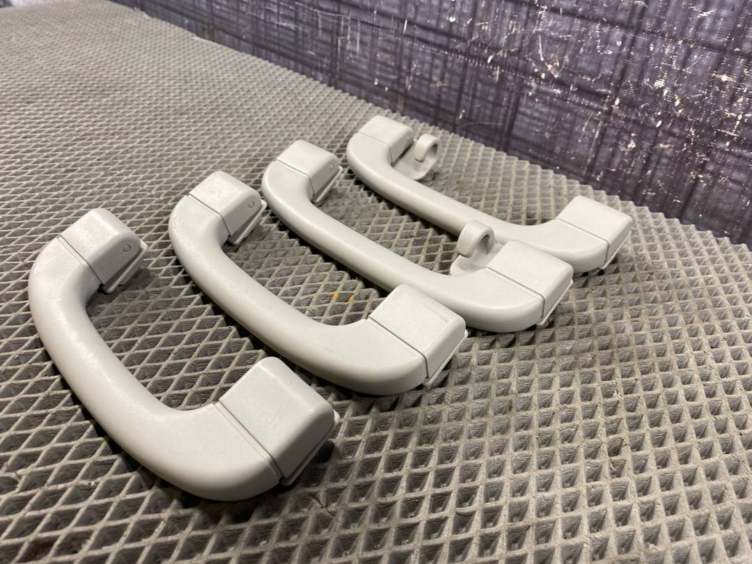 Потолочная ручка, 522 рублей, Красноярск