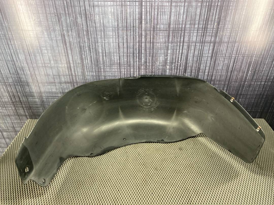 Подкрылок, 880 рублей, Красноярск