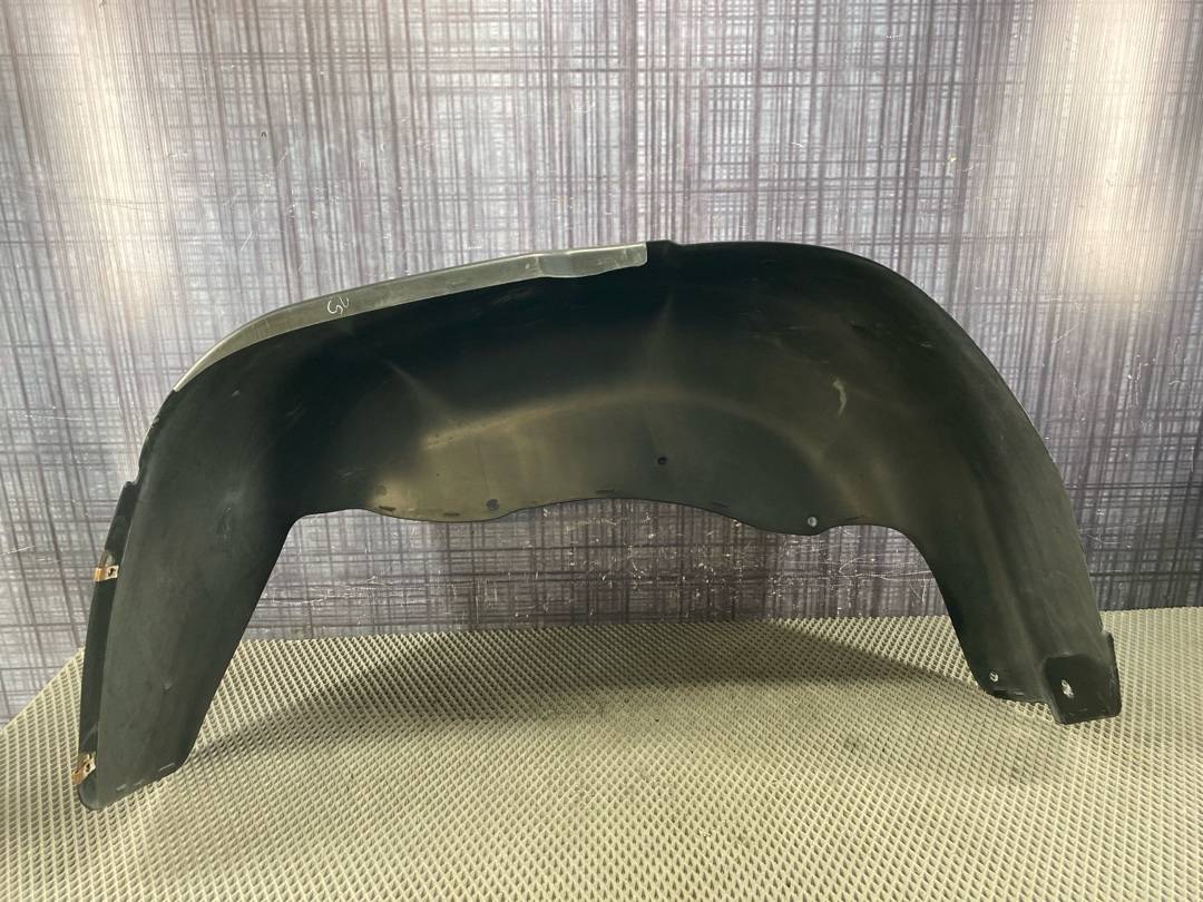 Подкрылок, 880 рублей, Красноярск