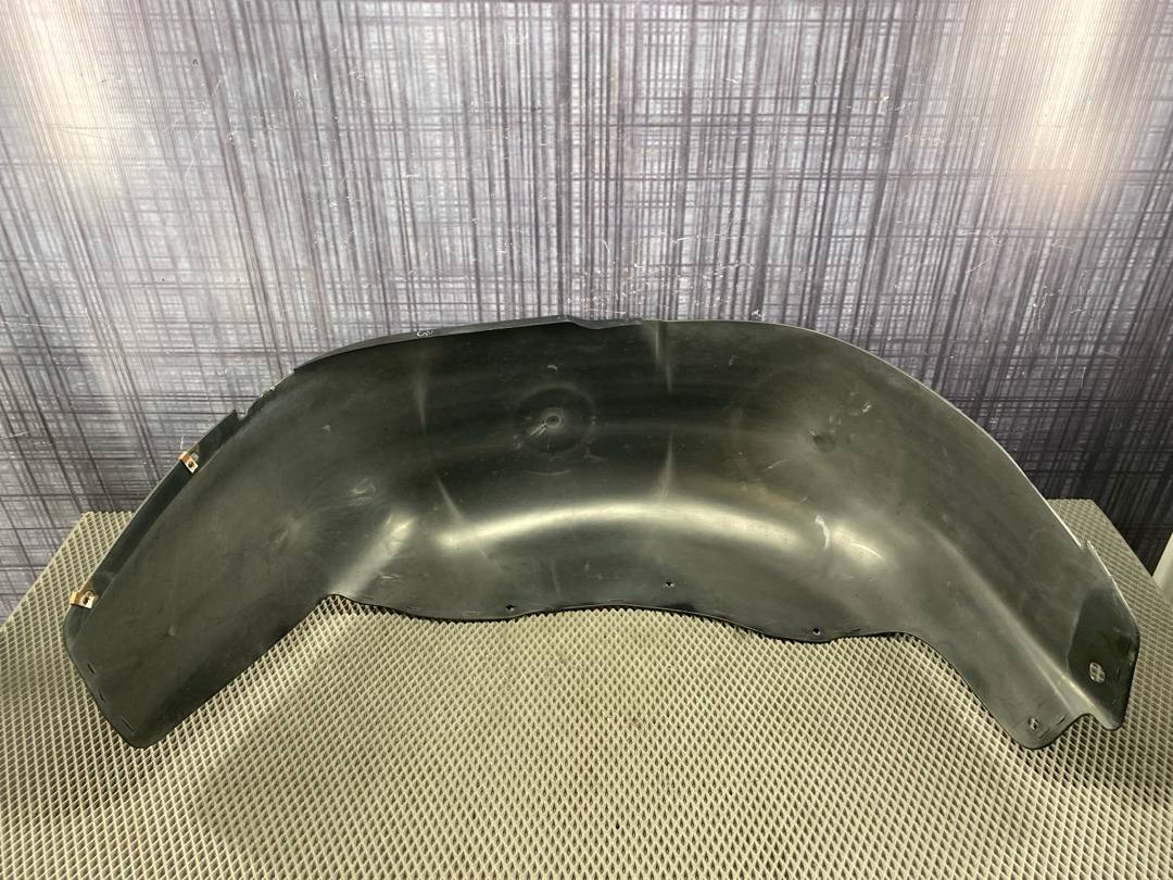 Подкрылок, 880 рублей, Красноярск