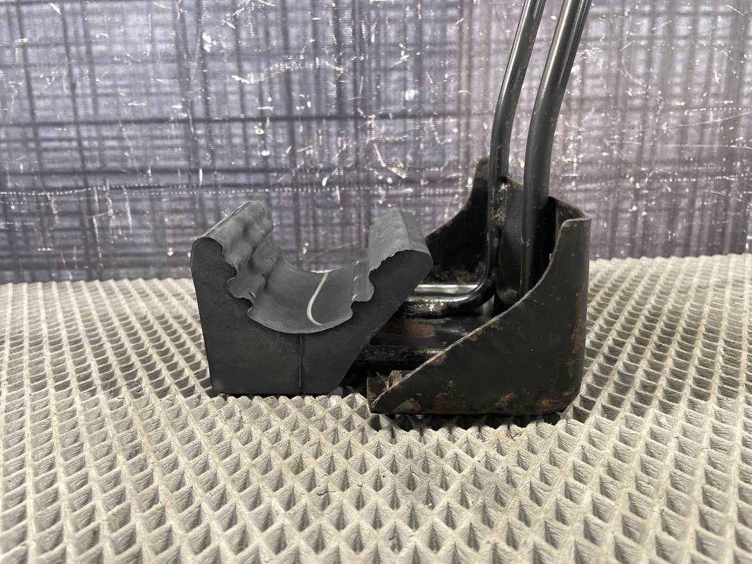 Замок капота, 648 рублей, Красноярск