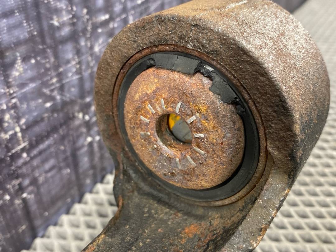 Рычаг подвески, 2000 рублей, Красноярск