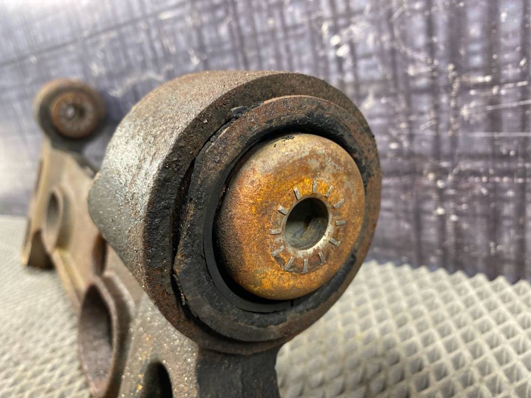 Рычаг подвески, 2000 рублей, Красноярск