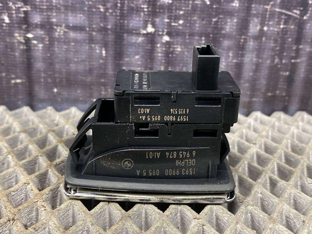 Кнопка стеклоподъемника, 330 рублей, Красноярск