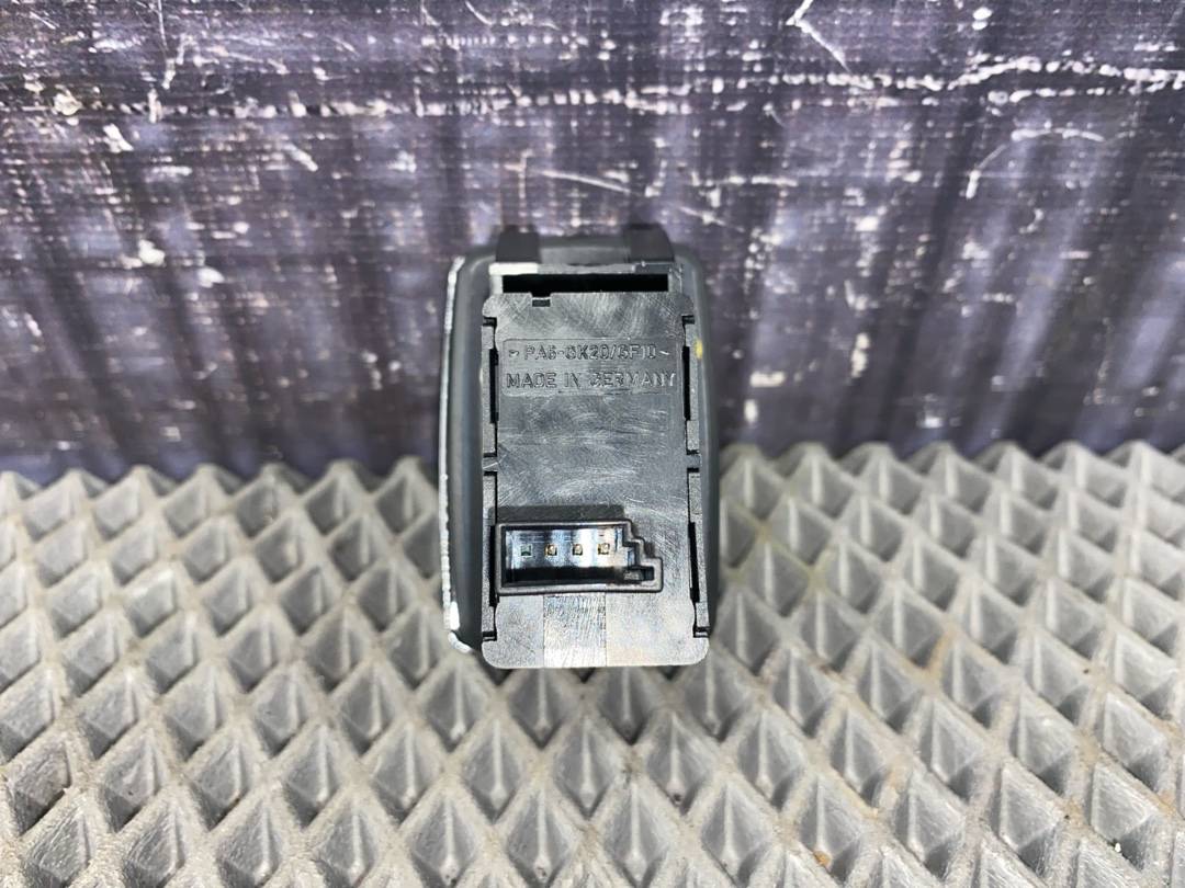 Кнопка стеклоподъемника, 330 рублей, Красноярск