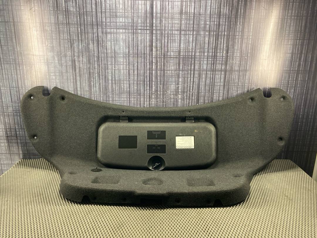 Обшивка крышки багажника, 900 рублей, Красноярск