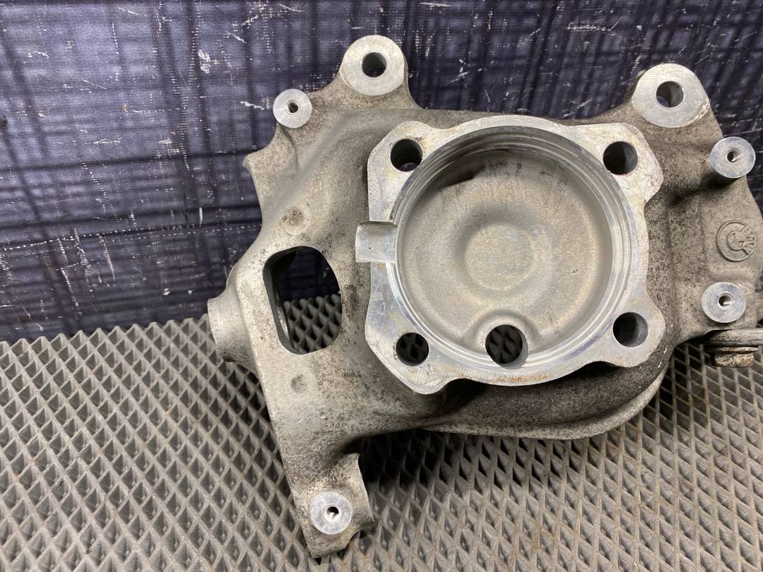 Поворотный кулак, 1956 рублей, Красноярск