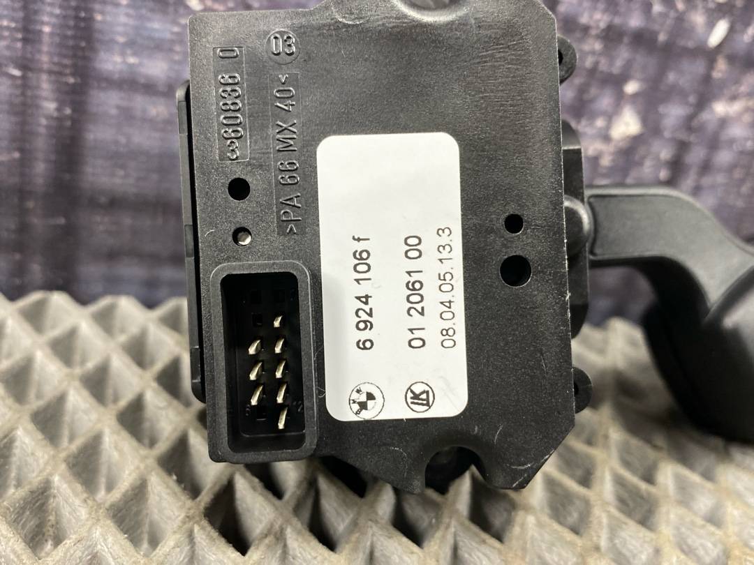 Подрулевой переключатель, 312 рублей, Красноярск