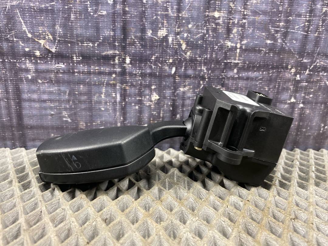 Подрулевой переключатель, 312 рублей, Красноярск