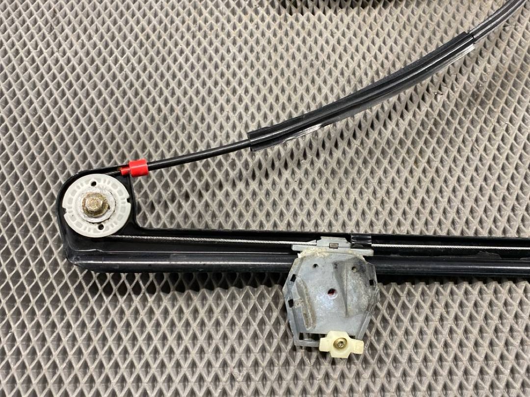 Стеклоподъемник, 1542 рублей, Красноярск