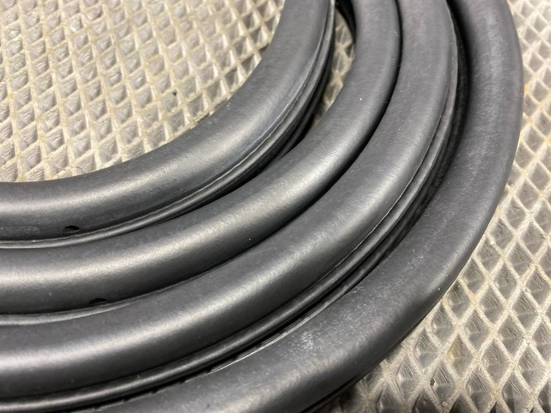 Уплотнительная резинка, 600 рублей, Красноярск