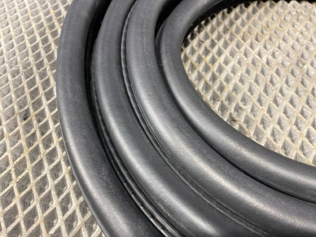 Уплотнительная резинка, 600 рублей, Красноярск