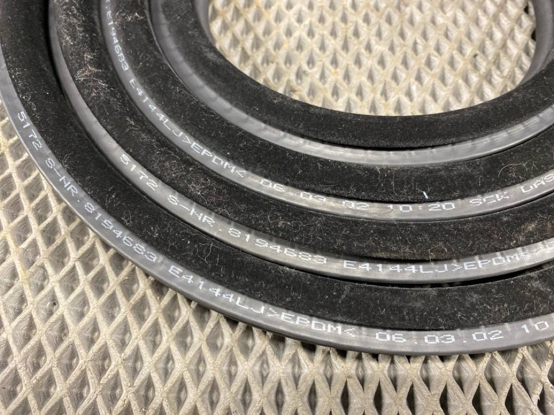 Уплотнительная резинка, 600 рублей, Красноярск