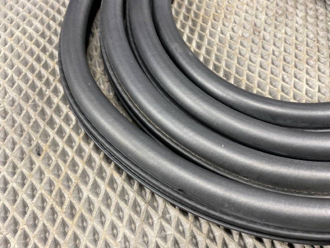 Уплотнительная резинка, 600 рублей, Красноярск