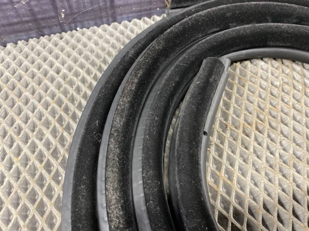 Уплотнительная резинка, 600 рублей, Красноярск