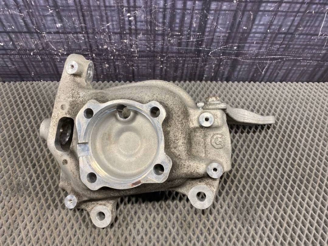 Поворотный кулак, 1956 рублей, Красноярск