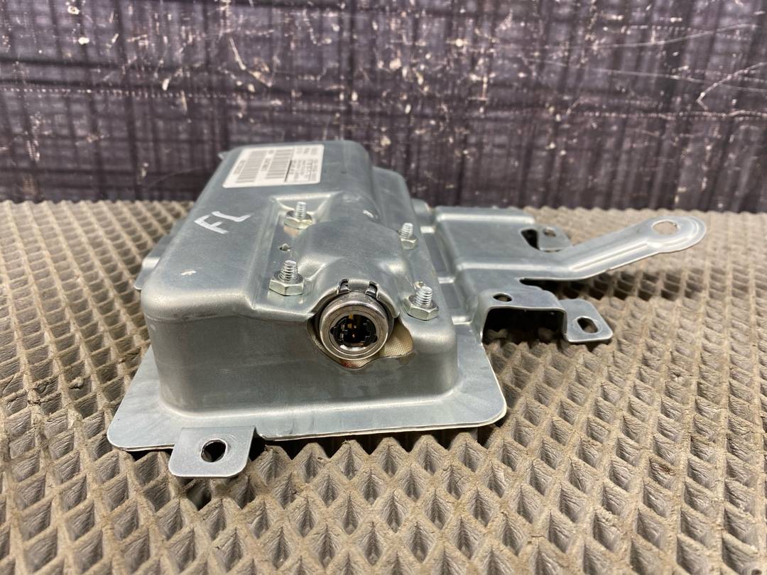 Подушка безопасности, 1056 рублей, Красноярск