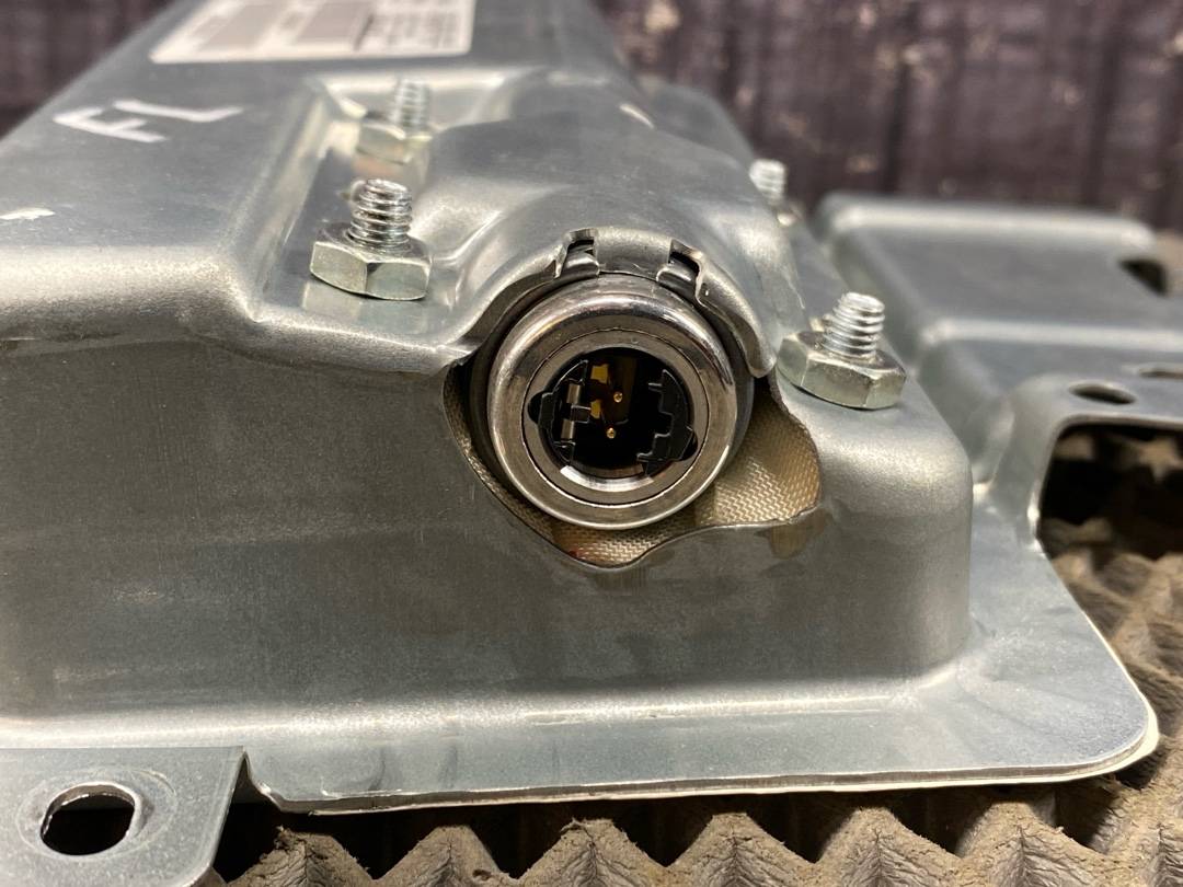 Подушка безопасности, 1056 рублей, Красноярск