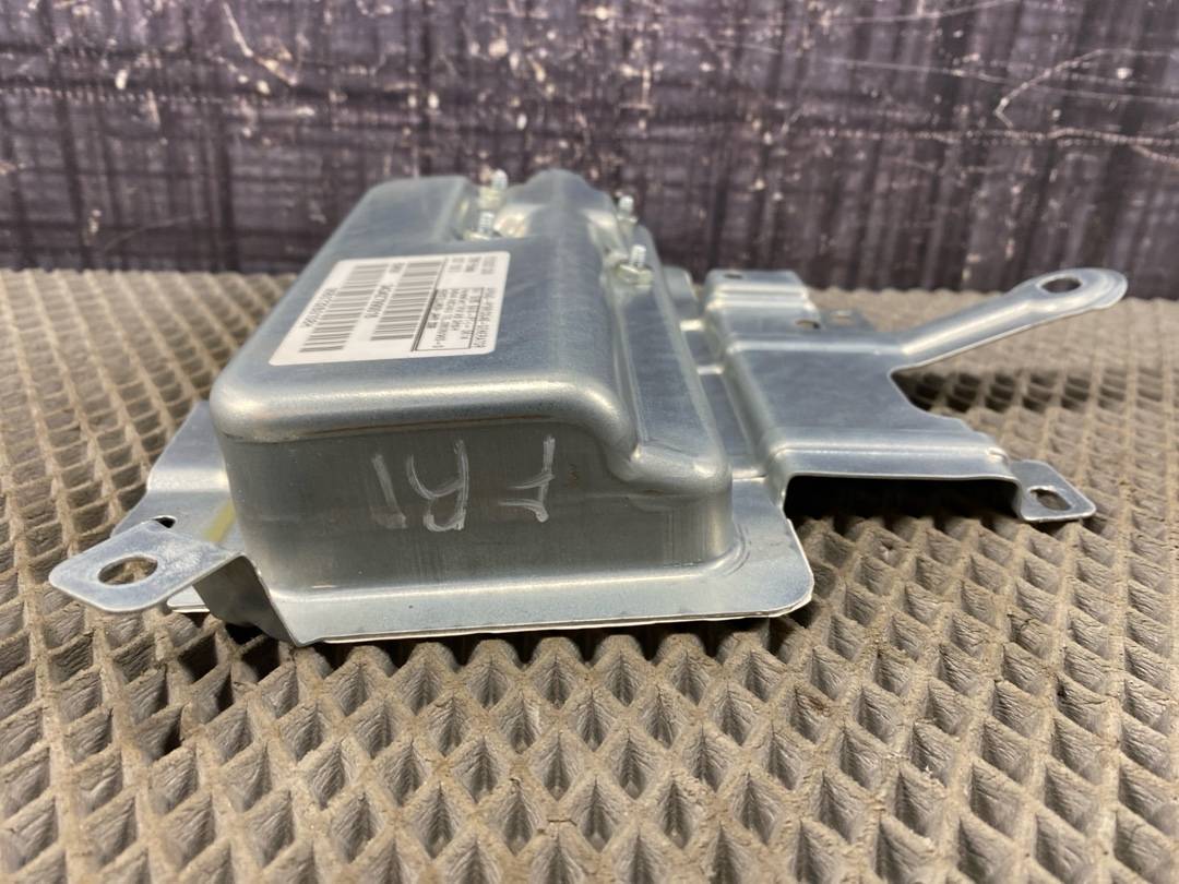 Подушка безопасности, 1056 рублей, Красноярск