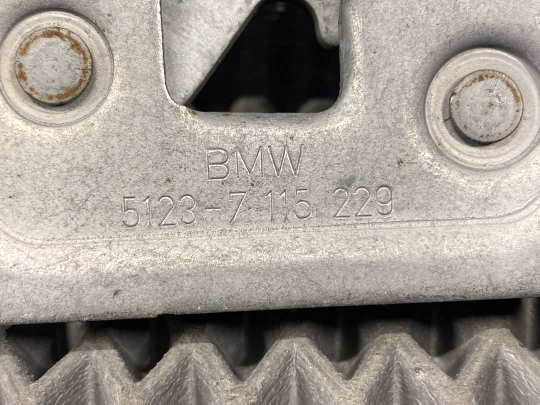 Замок капота, 708 рублей, Красноярск