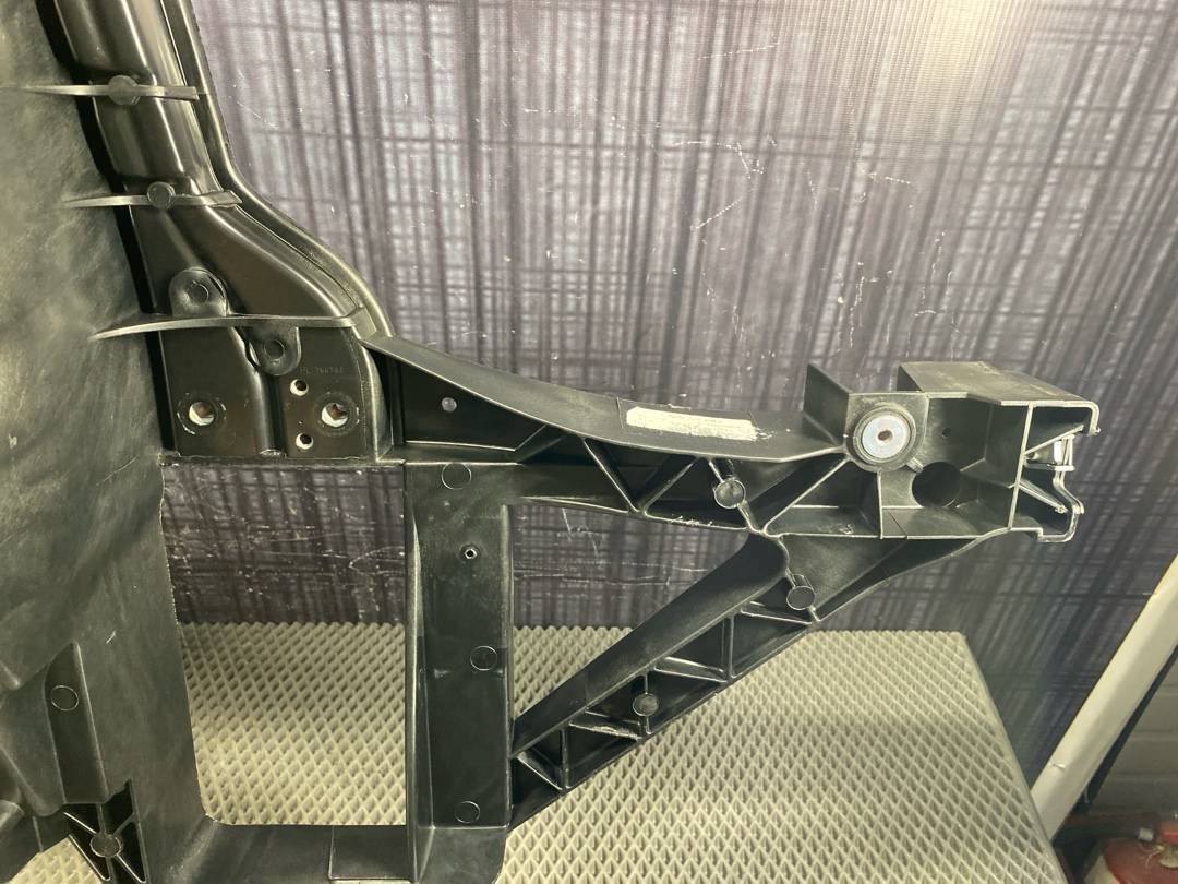 Рамка радиатора, 8376 рублей, Красноярск