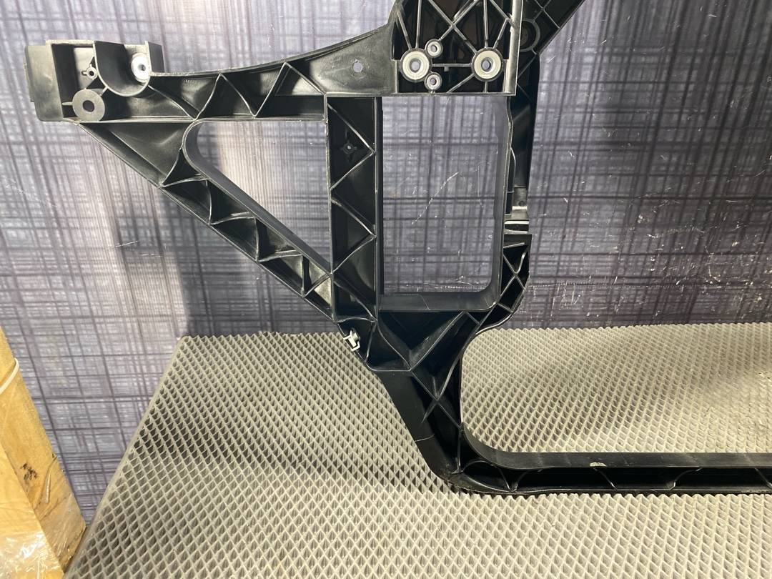 Рамка радиатора, 8376 рублей, Красноярск