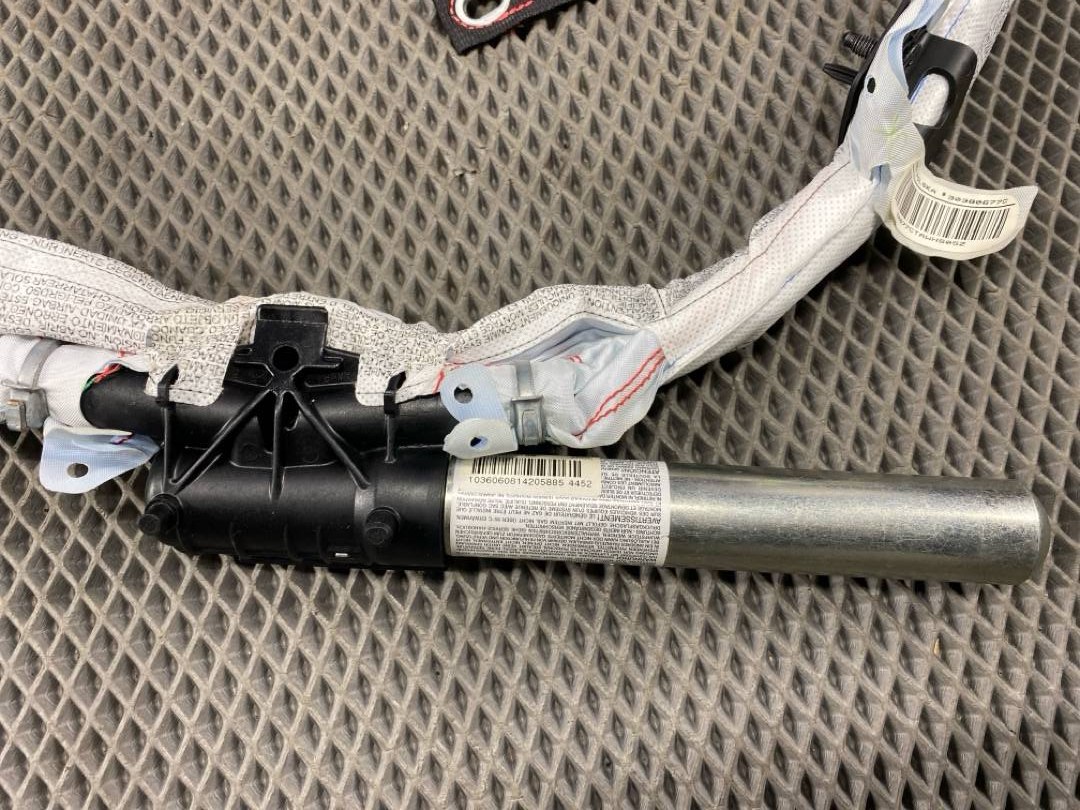 Подушка безопасности, 1416 рублей, Красноярск