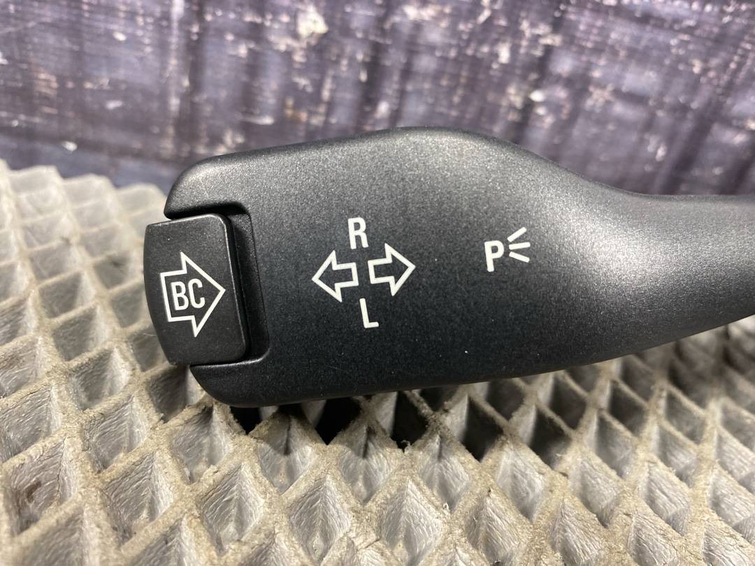 Подрулевой переключатель, 672 рублей, Красноярск