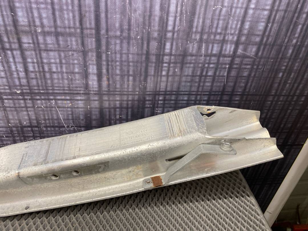 Усилитель бампера, 1782 рублей, Красноярск