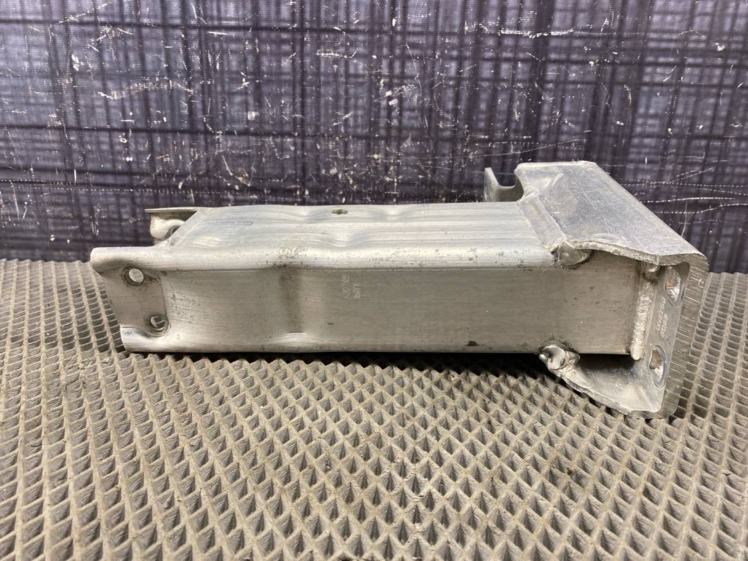 Кронштейн усилителя бампера, 1080 рублей, Красноярск