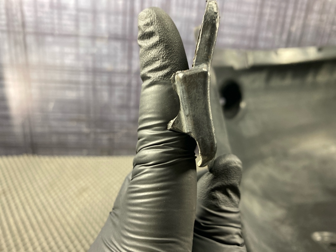 Подкрылок, 684 рублей, Красноярск