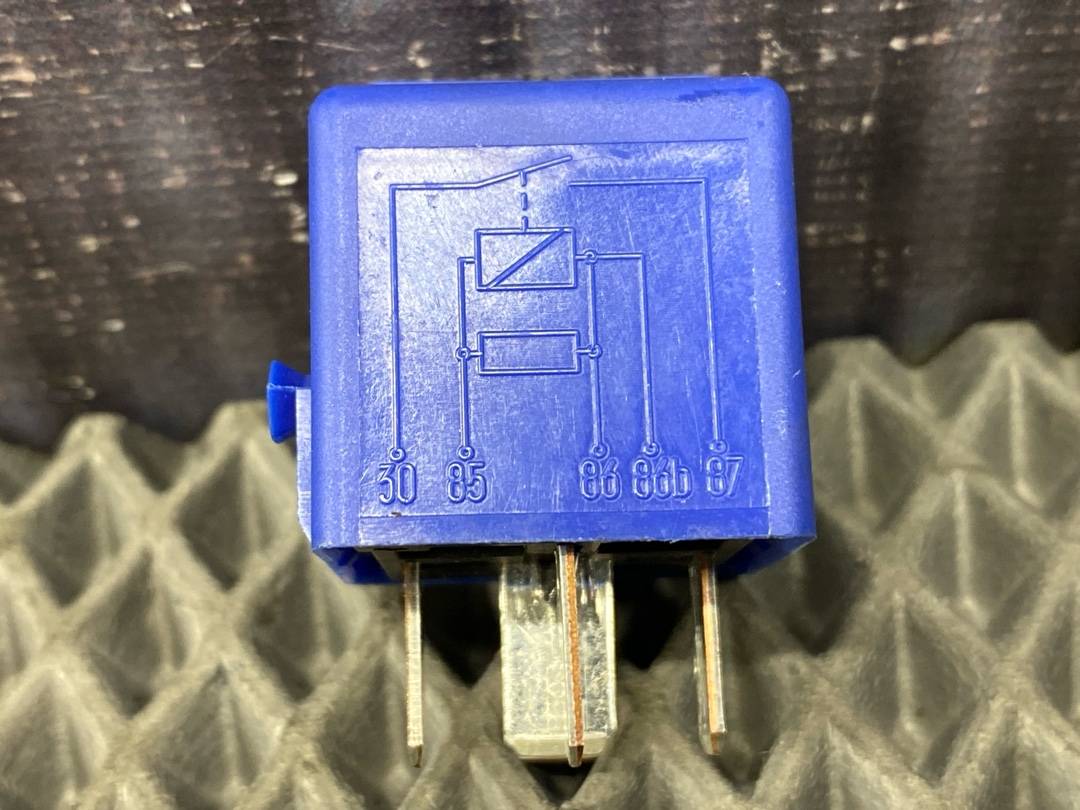 Реле, 306 рублей, Красноярск