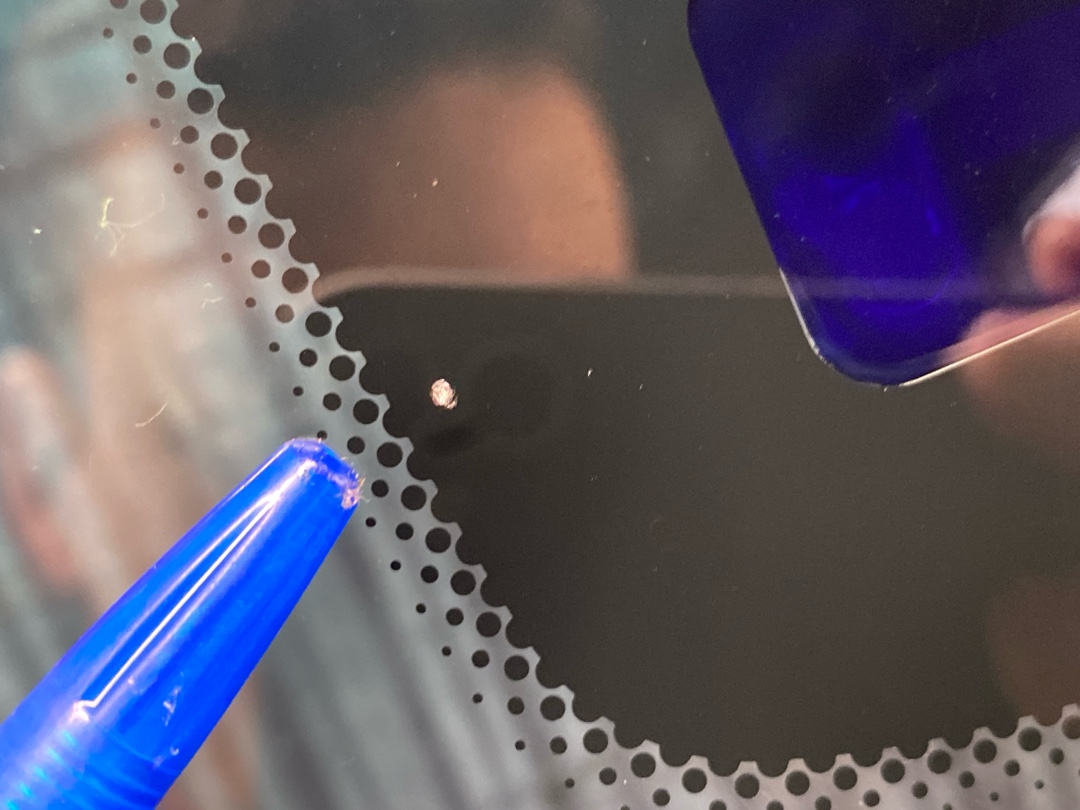 Стекло лобовое, 7392 рублей, Красноярск