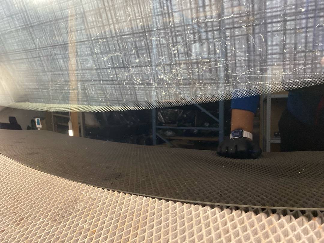 Стекло лобовое, 7392 рублей, Красноярск