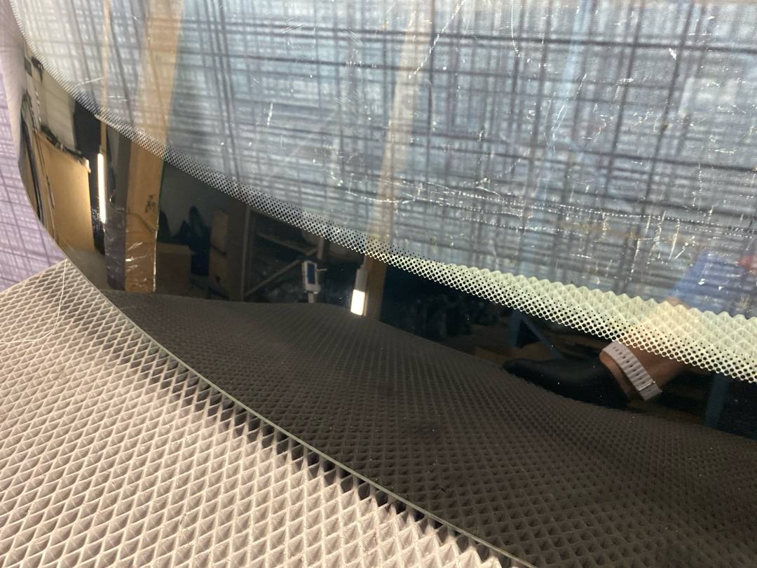 Стекло лобовое, 7392 рублей, Красноярск