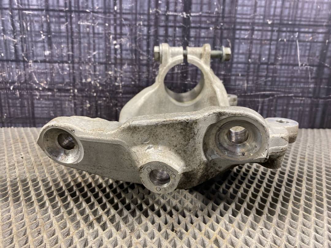 Поворотный кулак, 1956 рублей, Красноярск