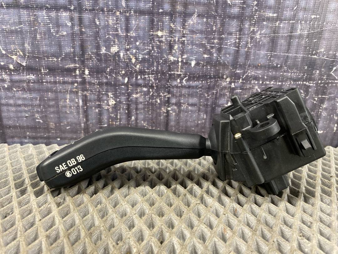 Подрулевой переключатель, 672 рублей, Красноярск