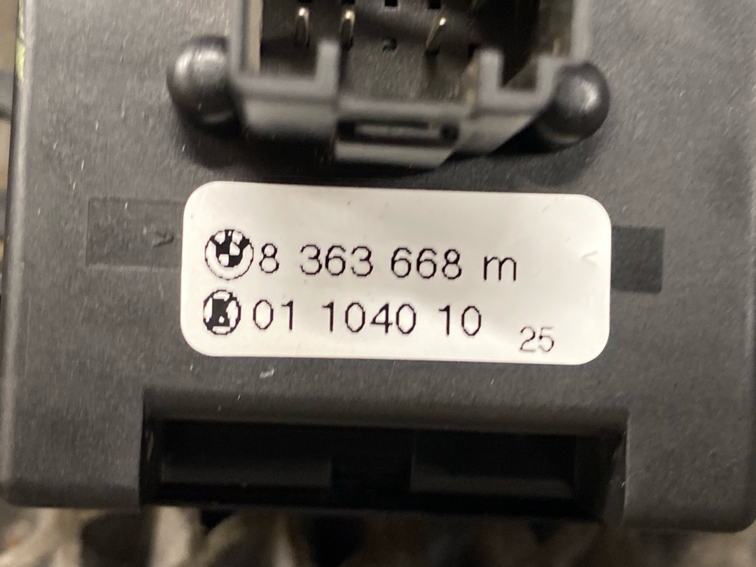 Подрулевой переключатель, 672 рублей, Красноярск