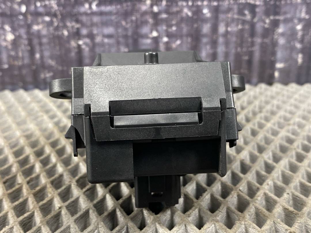 Подрулевой переключатель, 282 рублей, Красноярск