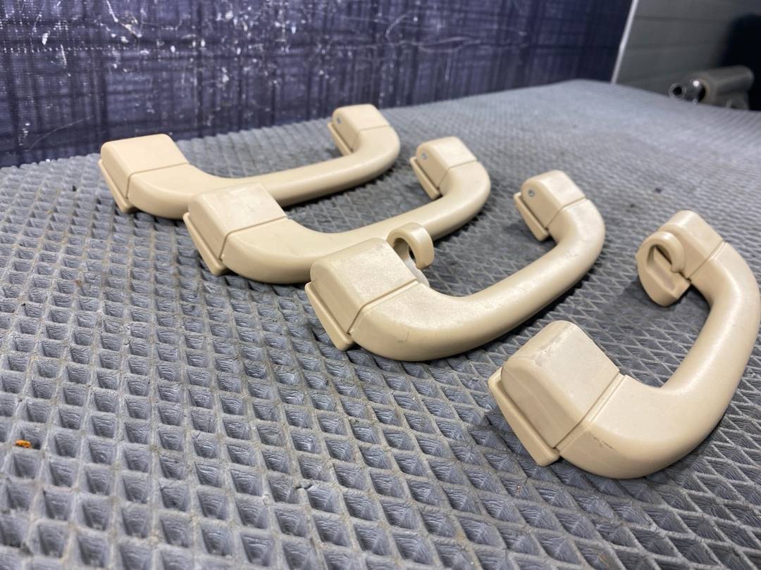 Потолочная ручка, 582 рублей, Красноярск