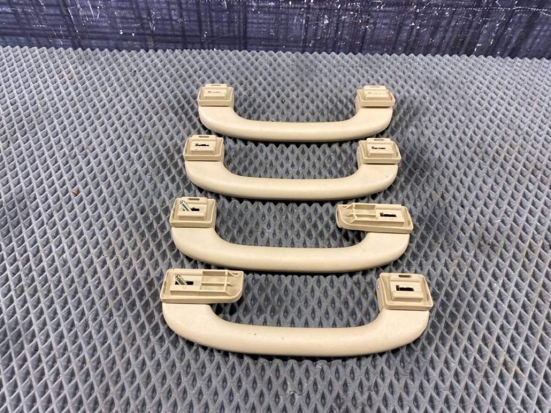 Потолочная ручка, 582 рублей, Красноярск