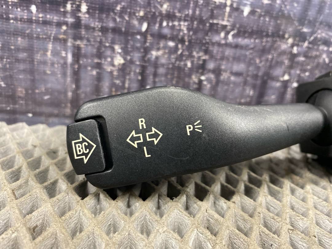 Подрулевой переключатель, 672 рублей, Красноярск