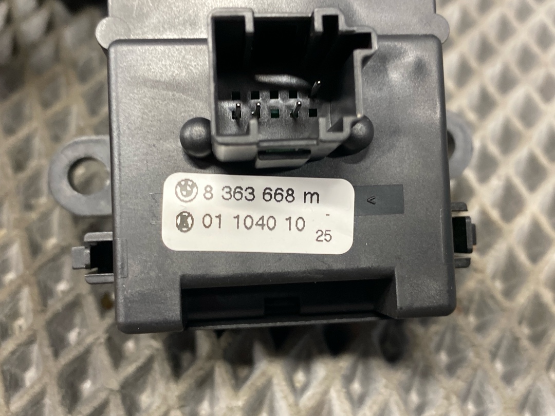 Подрулевой переключатель, 672 рублей, Красноярск