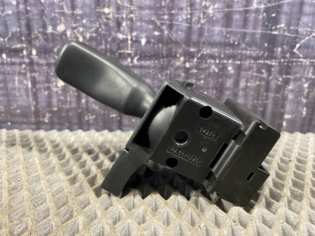 Подрулевой переключатель, 276 рублей, Красноярск