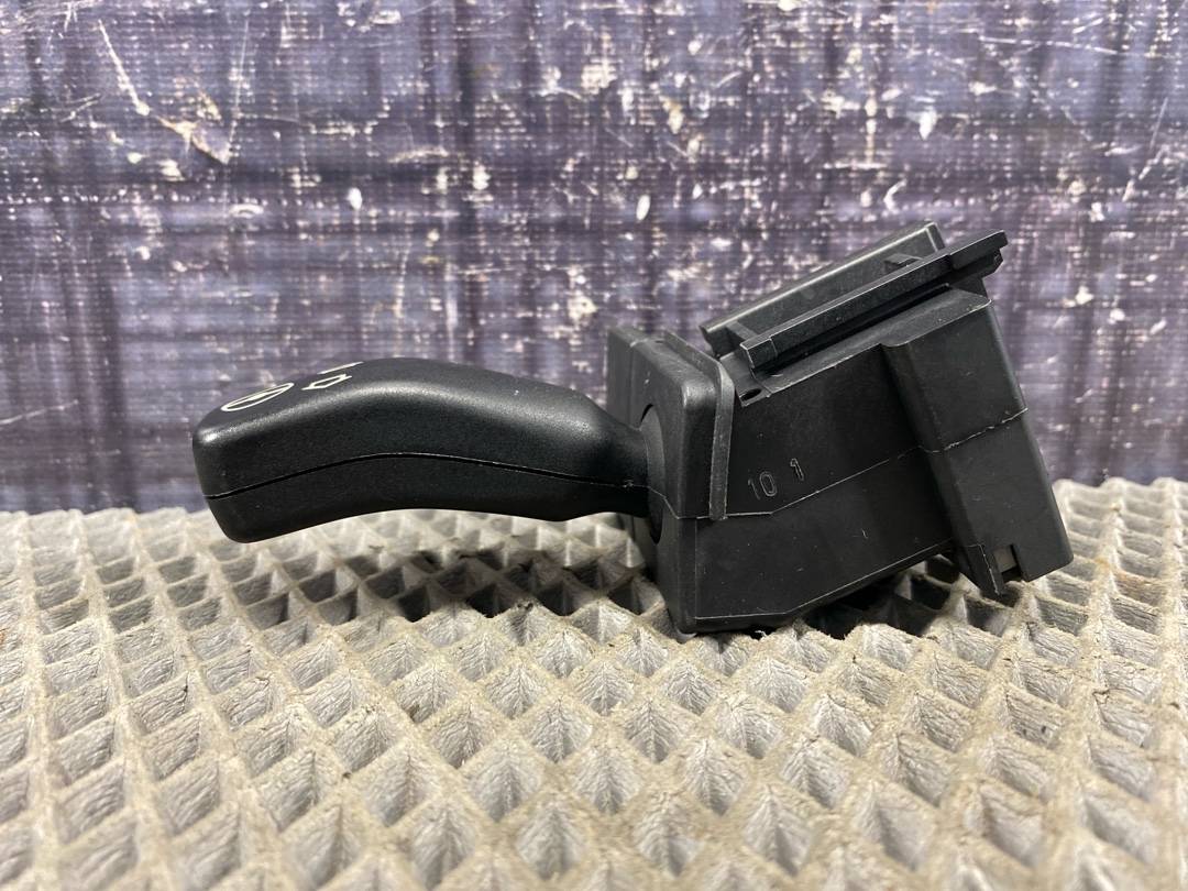 Подрулевой переключатель, 276 рублей, Красноярск