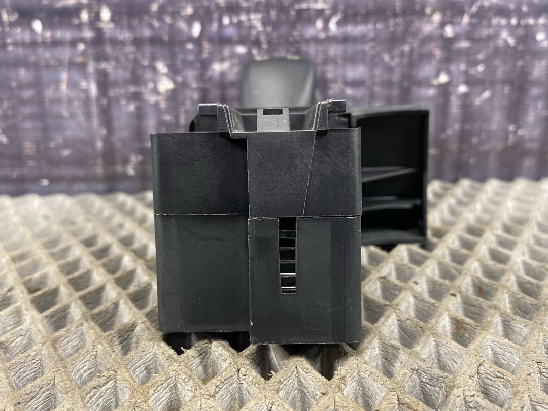 Подрулевой переключатель, 276 рублей, Красноярск