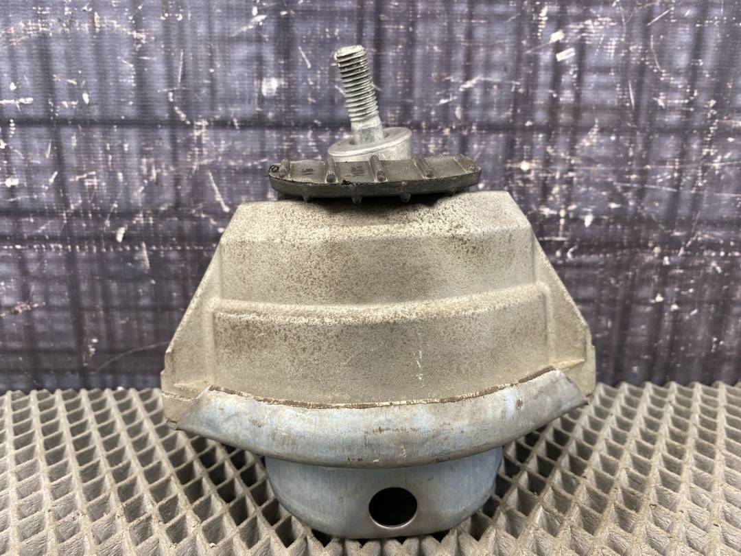 Подушка двигателя, 1218 рублей, Красноярск