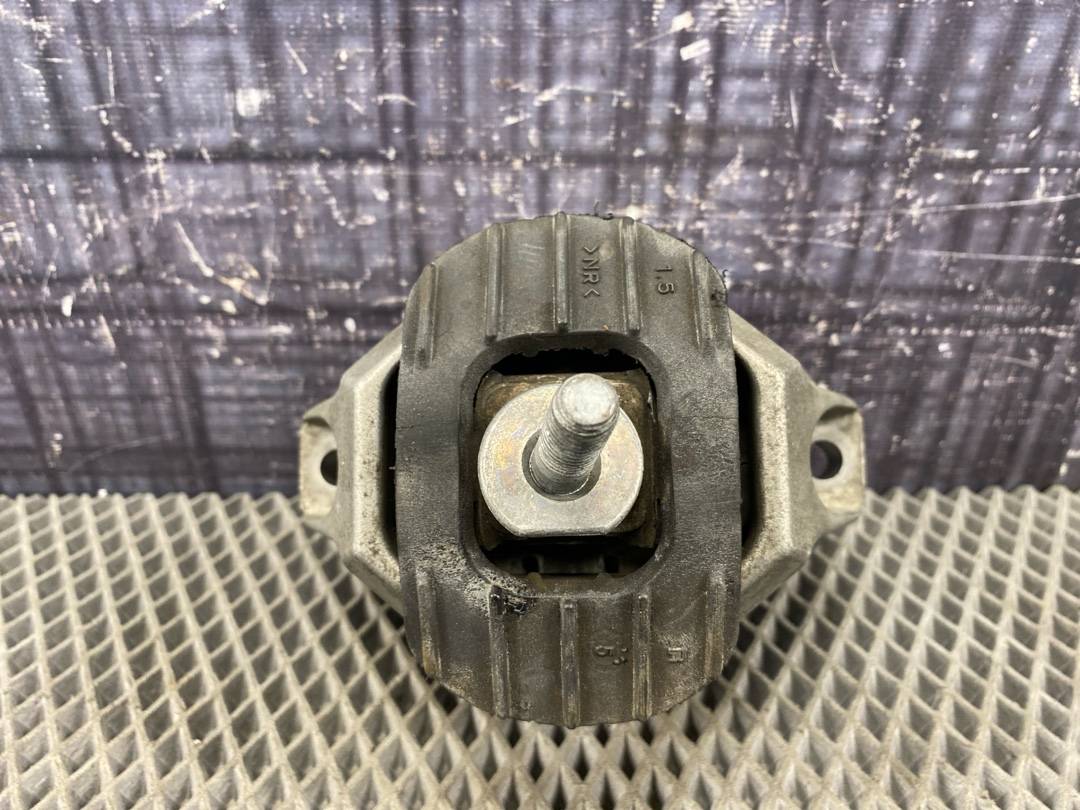 Подушка двигателя, 1218 рублей, Красноярск