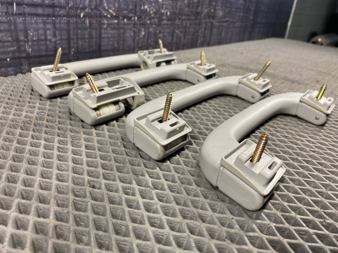 Потолочная ручка, 582 рублей, Красноярск