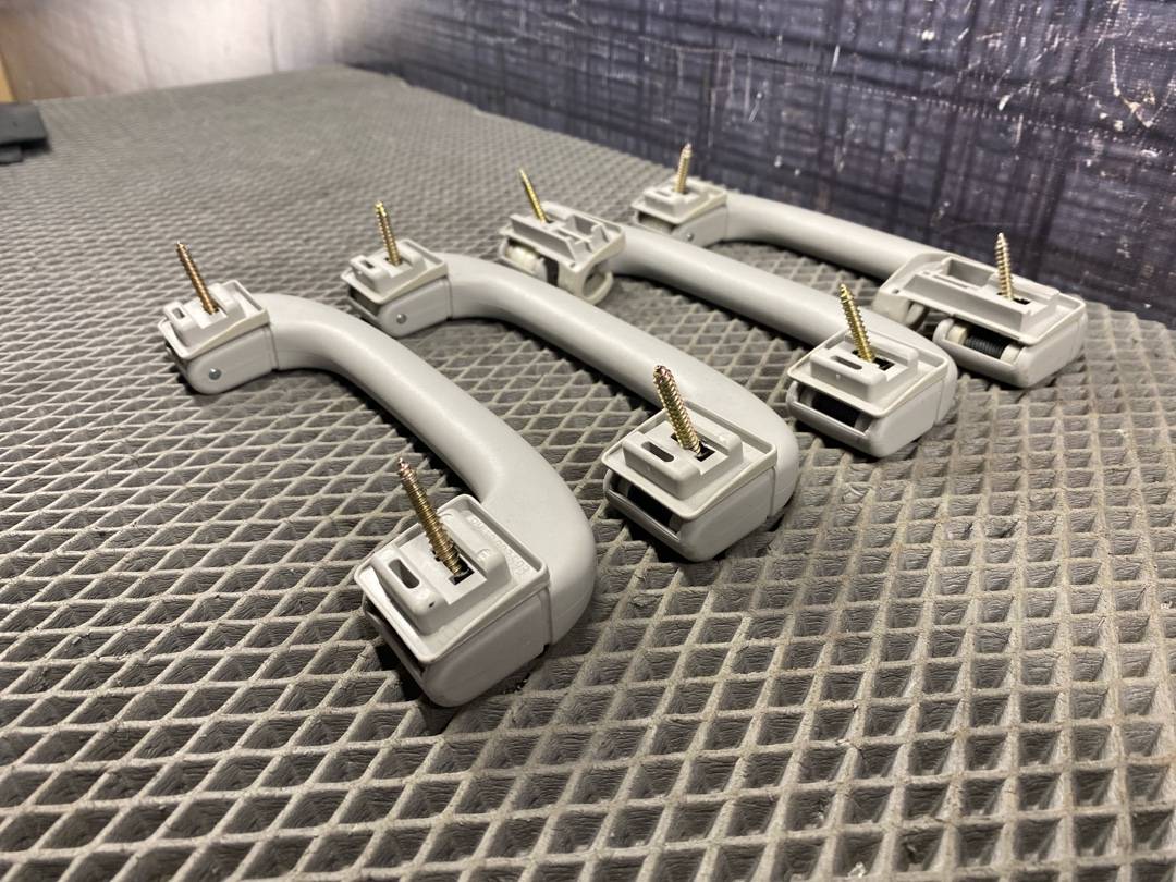 Потолочная ручка, 582 рублей, Красноярск